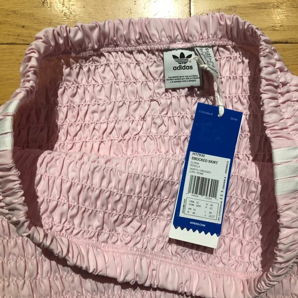 Brand New Adidas Smocked Pink Mini Skirt - Picture 11 of 16
